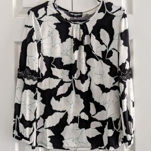 KARL LAGERFELD Floral Lace Blouse